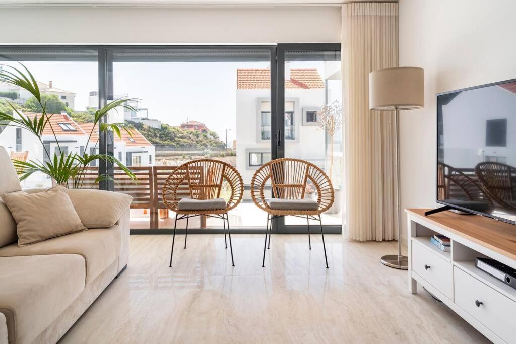 Beach, Ocean View & Bright House Ерисейра Екстериор снимка