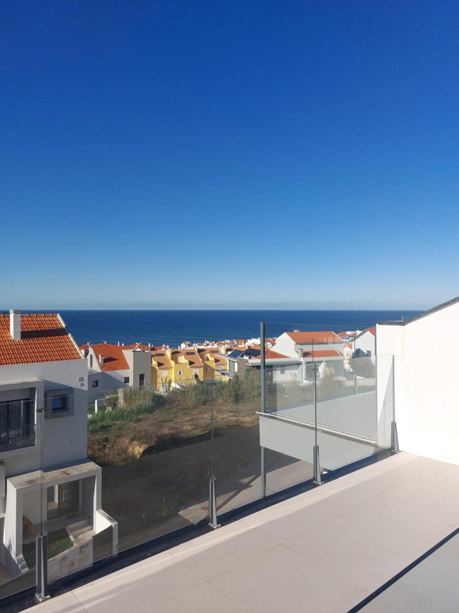 Beach, Ocean View & Bright House Ерисейра Екстериор снимка